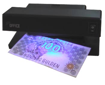 [img width=350 height=284 cacheid=000fbeef002c11f84a6f1bae1a024c08b2]http://www.van-aalst.nl/art/detector.jpg[/img]