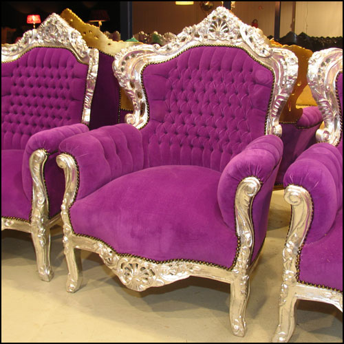 [img width=500 height=500 cacheid=000fce9c002c326bbf6cffc21a024e51e2]http://www.manoir.nl/images/troon-zilver-paars.jpg[/img]