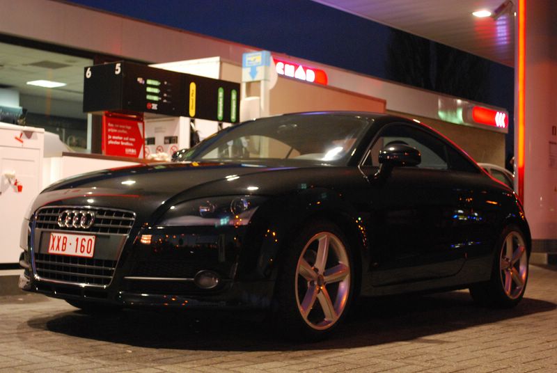 [img width=800 height=536 cacheid=00103e62002d06df1db94de11a026519eb]http://img160.imageshack.us/img160/1594/dsc0058800x600jf7.jpg[/img]