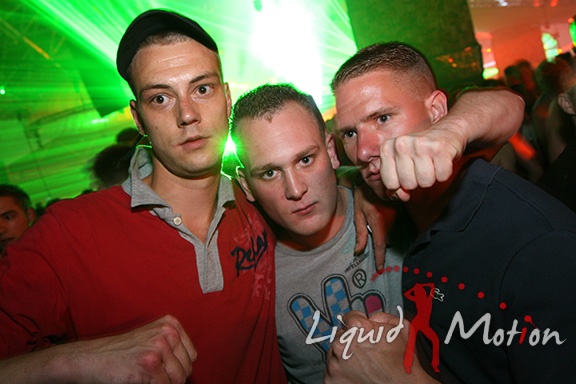 [img width=576 height=384 cacheid=001081c2002d7a96b8da98531a027c65ce]http://liquid-motion.nl/e107_plugins/coppermine_menu/albums/inqontrol09/IMG_6174.jpg[/img]