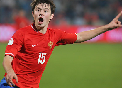 [img width=416 height=300 cacheid=0010d7c2002e07e2e0b6f0b81a0294eb27]http://merseysidetroopers.files.wordpress.com/2009/08/44246001_bilyaletdinov_afp416.jpg[/img]