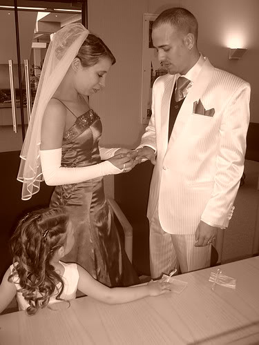 [img width=375 height=500 cacheid=0011780e002ef04282aae57e1a02b5ec5e]http://i145.photobucket.com/albums/r224/livje/657751390_5_UDdL.jpg[/img]