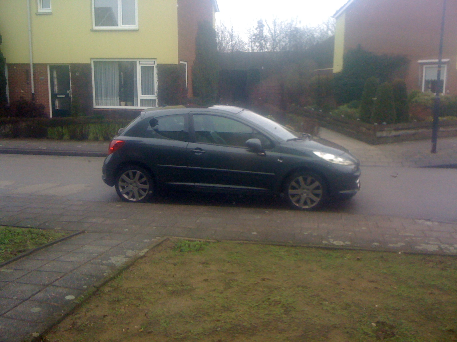 [img width=1024 height=768 cacheid=001196c8002f18d4be571ed71a02bc425f]http://img687.imageshack.us/img687/1479/img0144bh.jpg[/img]