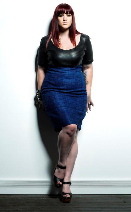 [img width=435 height=700 cacheid=0011be8a002fc0b67acfa6831a02cdcb28]http://30.media.tumblr.com/tumblr_lligueaxlc1qdx273o1_500.jpg[/img]