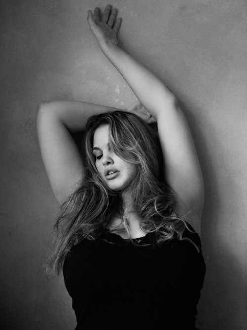 [img width=500 height=666 cacheid=0011ffc7002fc0eaa8417fed1a02cdcb9f]http://29.media.tumblr.com/tumblr_lx0w5yNpga1qc2rlao1_500.jpg[/img]