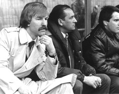 [img width=236 height=186 cacheid=00120129002f9755e34496b51a02cb2286]http://leden.ajax.nl/upload_mm/9/3/1/63327_fullimage_Aad_de_Mos.jpg[/img]