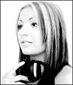 [img cacheid=00130f0d000fa37ce5a4a9eb1a00653c5b]http://www.bbc.co.uk/stoke/music/2003/07/dj_amber_150.jpg[/img]