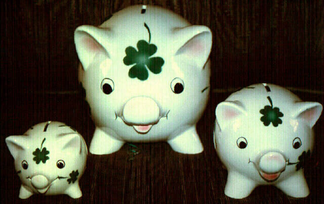 [img cacheid=001322ff001237e9caf561921a005d280b]http://members.aol.com/piggybanks99/graphics/goe3sm.jpg[/img]