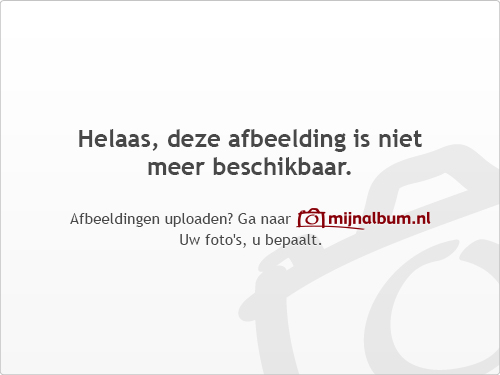 [img width=360 height=480 cacheid=0013a20a0015224f73699c751e000156f7]http://www.mijnalbum.nl/Foto=VWCAKWK4[/img]