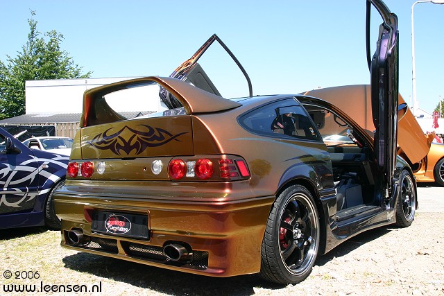 [img width=640 height=427 cacheid=0013cec10023ef58a95cf5aa1a017233b0]http://www.leensen.nl/pics/carevents/20060611-dttpart3/13.jpg[/img]