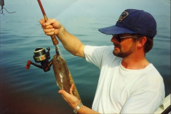 [img width=571 height=381 cacheid=0014113f0028b81769db01ad1a01f862ee]http://www.wsv-sgravenzande.nl/tong01.jpg[/img]