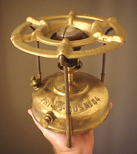 [img width=459 height=516 cacheid=00142a79002c2d8053bca8b81a024e0881]http://stovecollector.tripod.com/images/primus54_1.jpg[/img]