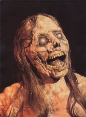 [img cacheid=001451fb0007861ffb5124841b0003cb15]http://movies.monstrous.com/pictures/Ghost_Movie_14.jpg[/img]