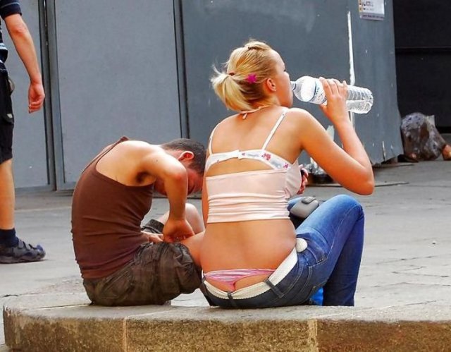 [img width=640 height=499 cacheid=001569fe0030c2d34f56044b1a02d7f30c]http://dailypicdump.com/data/images/2012/07/09/9d39e6.jpg[/img]