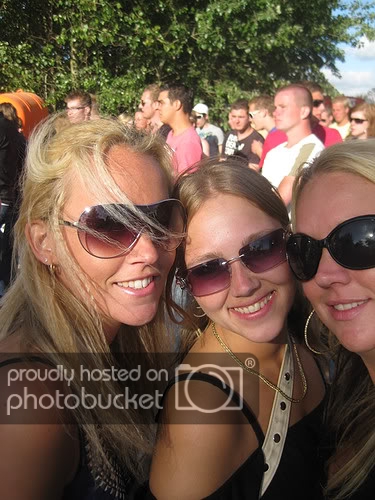 [img width=375 height=500 cacheid=00164bd3002cd71e396acb0c1e0010667b]http://img.photobucket.com/albums/v302/diego666/989637098_5_heAU.jpg[/img]