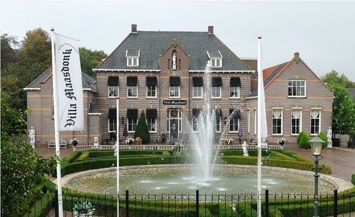 Villa Maasdonk